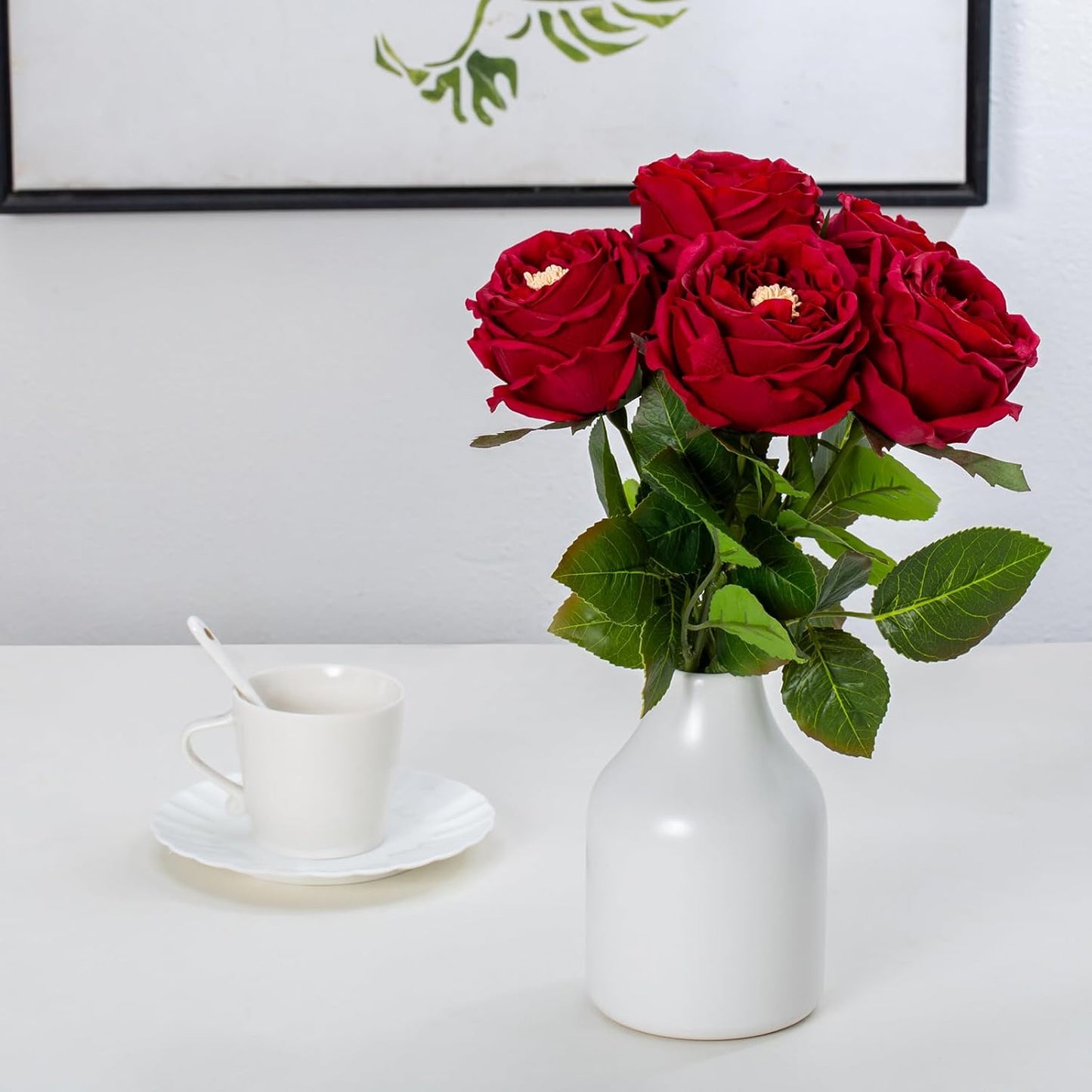 DuHouse 5Pcs Silk Roses Fake Red Roses with Stems Real Touch Rose Artificial Flowers for Arrangement Wedding Party Home Decoration