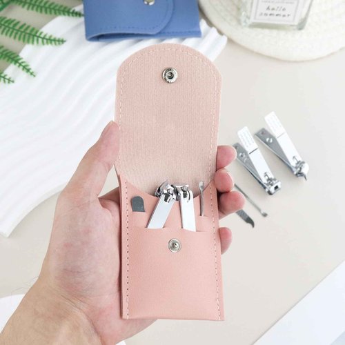 HAIFOTRVA 100 Sets Finger Nail Clipper Set Bulk,4 in 1 Adult Stainless Steel Travel Manicure Kit with Case Individually Wrapped Nail Clippers Bulk for Homeless,Hotel,Charity(2 Colors)