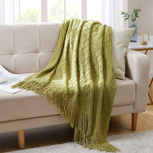 BOURINA Olive Green Throw Blanket 50x60 Inches Throw Textured Solid Soft Sofa Couch Decorative Knit Blanket
