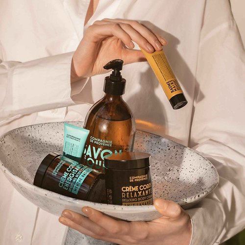 Compagnie de Provence Savon de Marseille Extra Pure Liquid Soap - Anise Lavender - Bulk 67.6 Fl Oz Plastic Bottle Refill