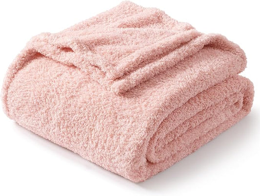 Exclusivo Mezcla Fleece Twin Size Bed Blanket, Ultra Soft, Lightweight and Fuzzy Light Pink Blanket for Women, Home Decor, 60x80 Inches