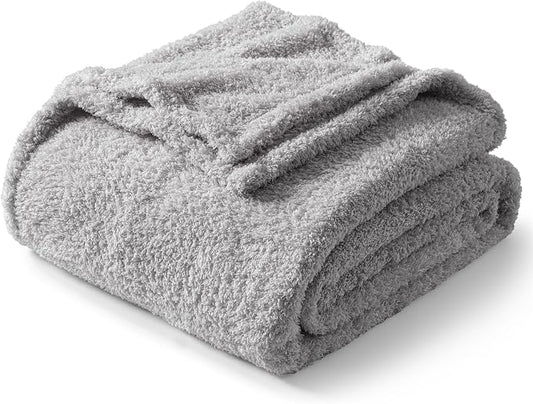 Exclusivo Mezcla Fleece Twin Size Bed Blanket, Ultra Soft, Lightweight and Fuzzy Light Grey Blanket for Women, Home Decor, 60x80 Inches