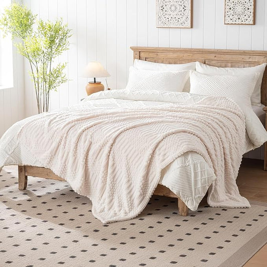 60x80 Inch Beige Twin Blanket - Soft & Fluffy Fleece, Cute & Aesthetic, Perfect for Sofa, Couch, Chair, Bed, Living Room & Bedroom, All-Season Use, Plush & Cozy Decorative Blanket
