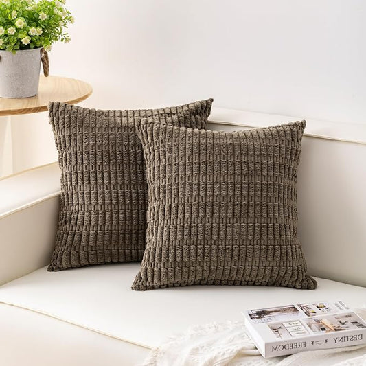 Aegero Pack of 2 Corduroy Decorative Throw Pillow Covers 22x22 Inch Soft Striped Pillow Covers Modern Farmhouse Home Decor for Sofa Living Room Couch Bed（Green）
