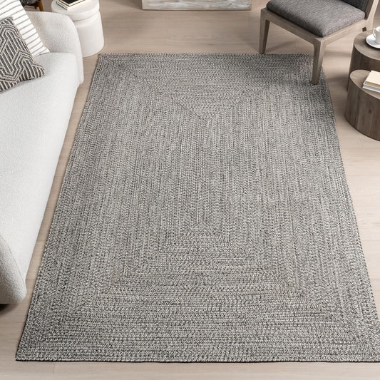 nuLOOM 4' Round Solid Hand Braided Indoor/Outdoor Area Rug, Pet-Friendly, High Traffic, Weather Resistant, for Patio, Balcony, Bedroom, Living, Dining Room, Wynn Salt and Pepper
